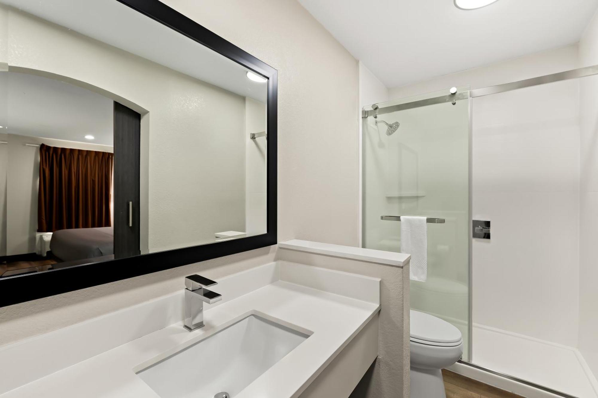 Quality Inn & Suites Dumas Екстер'єр фото