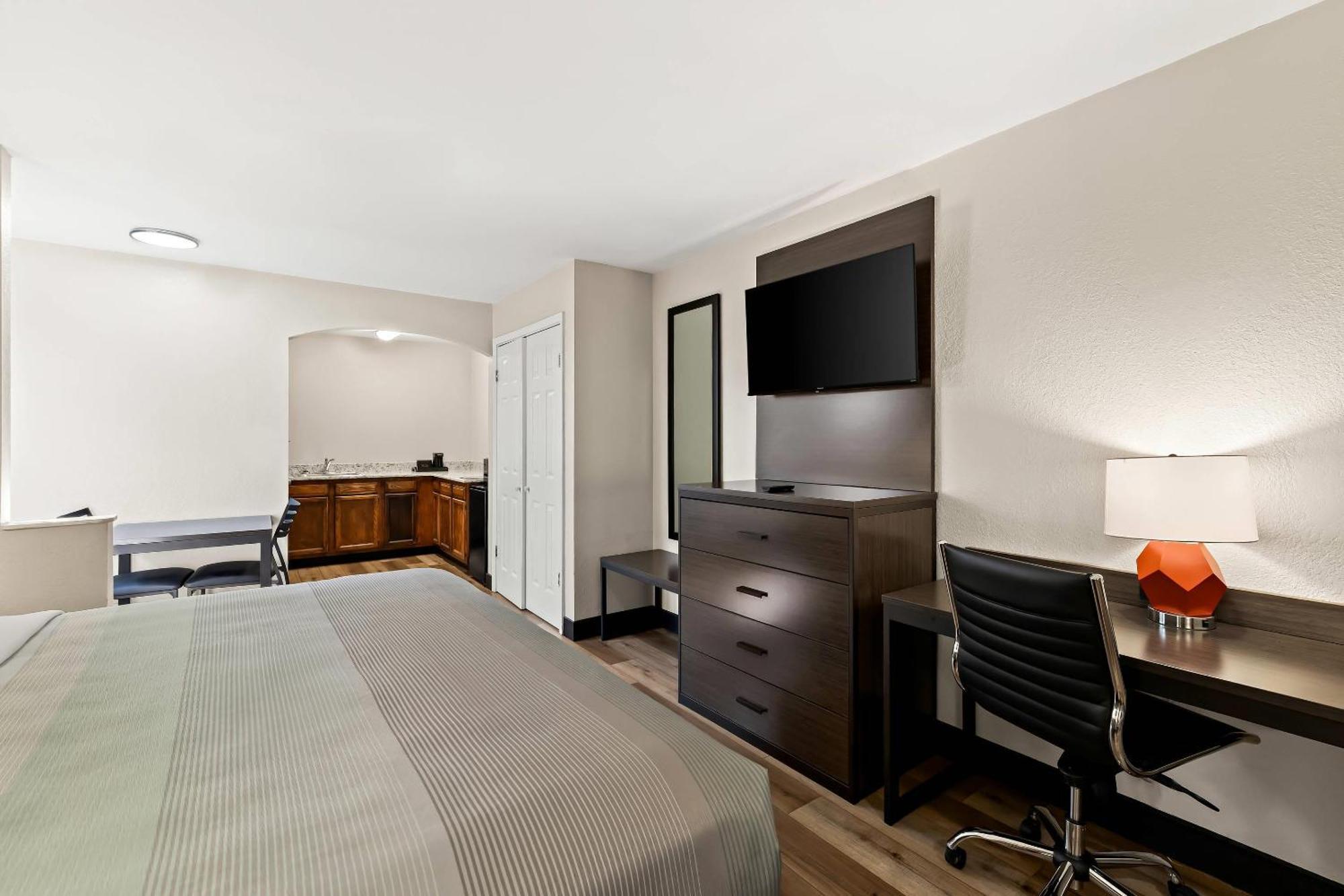 Quality Inn & Suites Dumas Екстер'єр фото