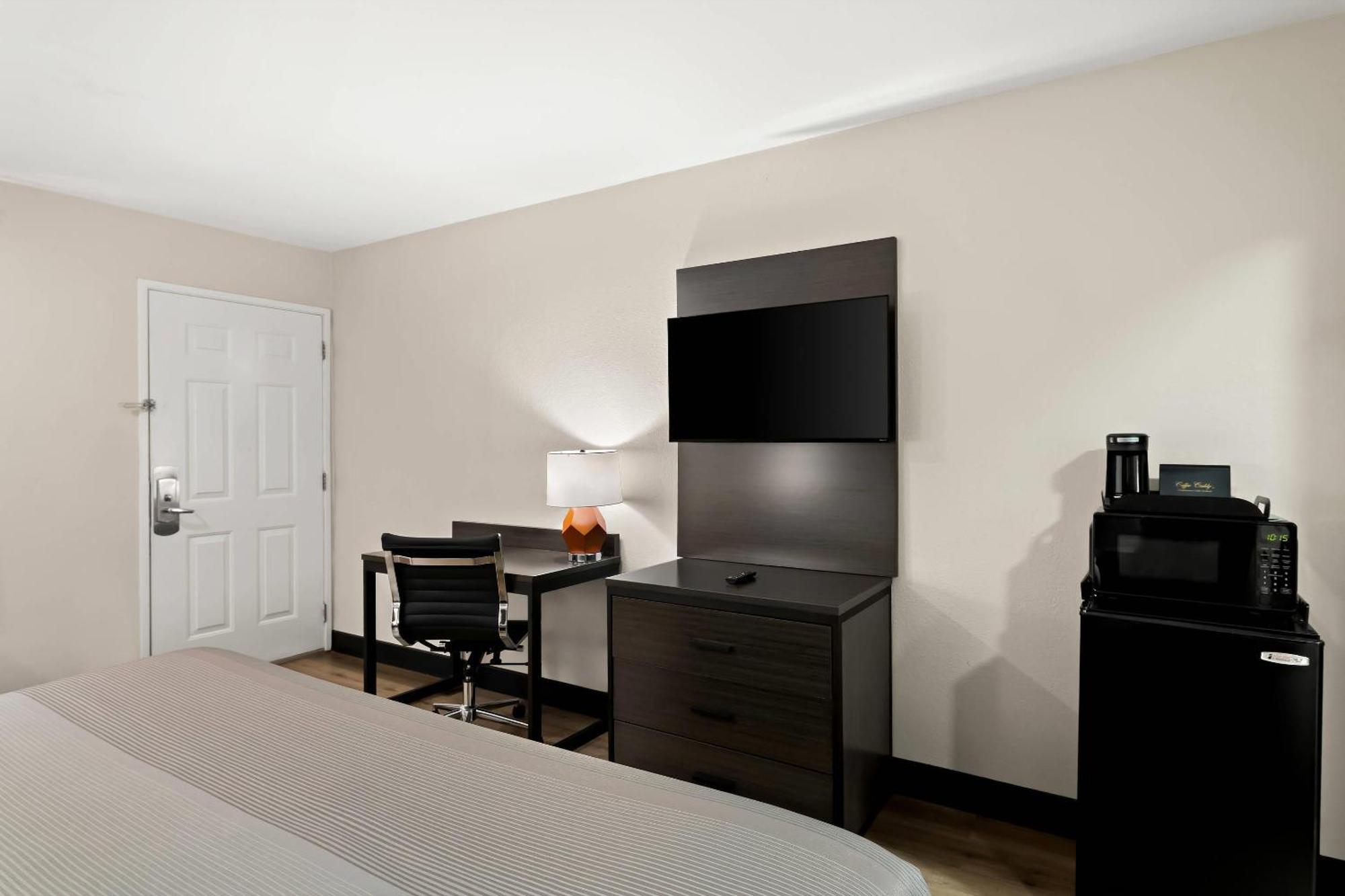 Quality Inn & Suites Dumas Екстер'єр фото