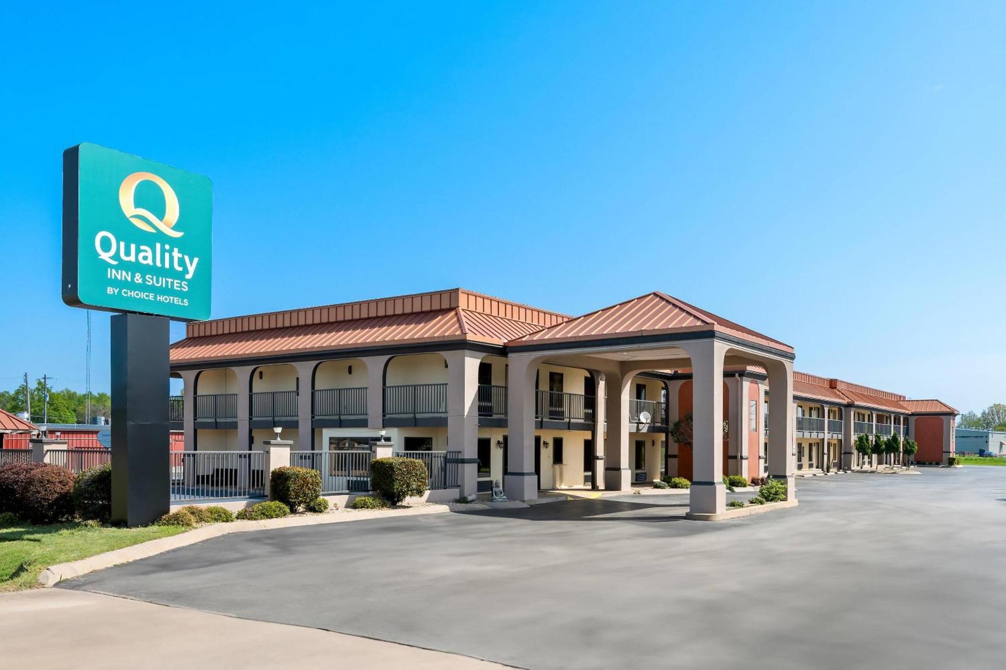 Quality Inn & Suites Dumas Екстер'єр фото